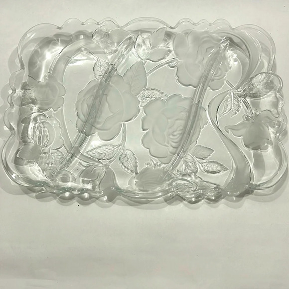 Home Trends Frosted Rose Divided Relish Tray - Picture 1 of 5